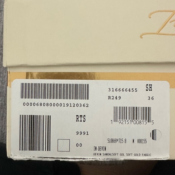 Imagine Vince Camuto Devin Sandal, Size 8M/38.5, Soft Gold Fabric - Picture 2 of 9